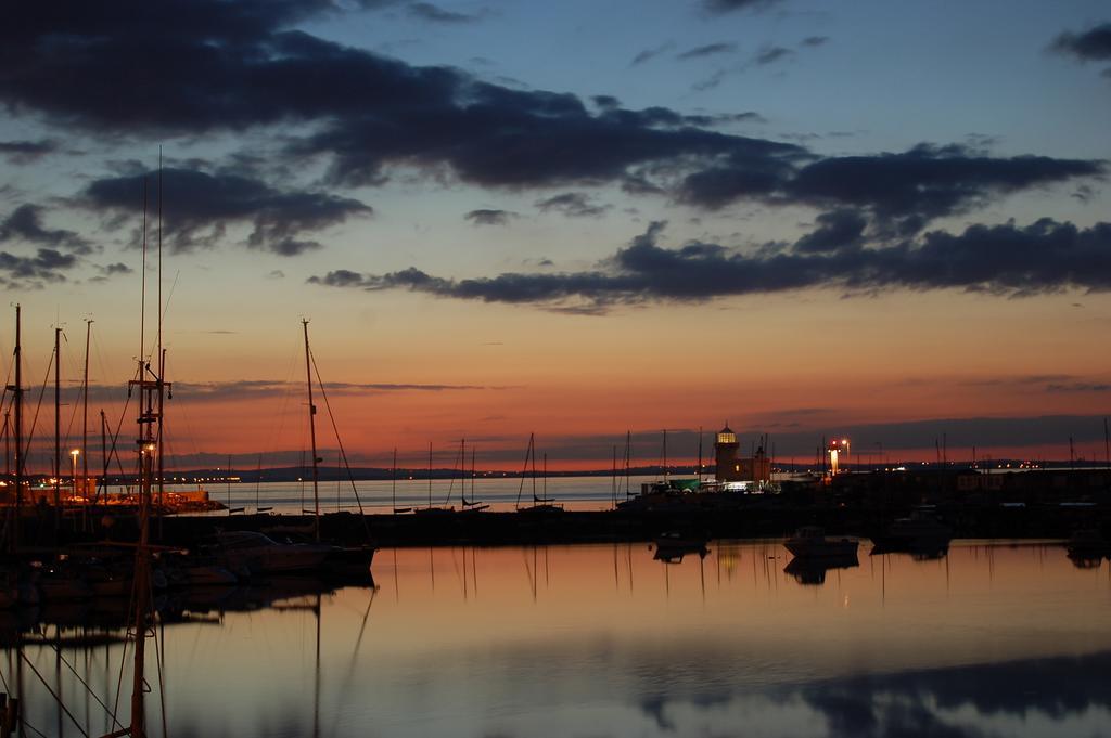 King Sitric Hotel Howth Bagian luar foto